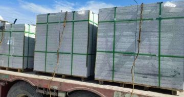 临沂 芝麻白花岗岩地铺石装车日常