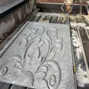 临沂 白麻别墅干挂雕花板