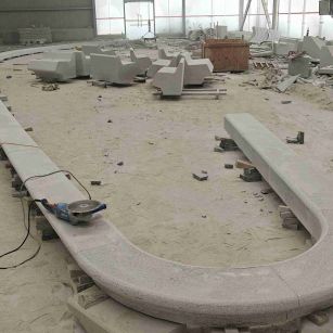 临沂 芝麻白花岗岩弧形花坛石，坐凳石