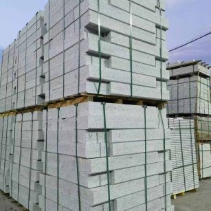 临沂 芝麻白花岗岩路沿石，路缘石，路肩石，道牙，立缘石，马路牙子，街沿石，侧石等