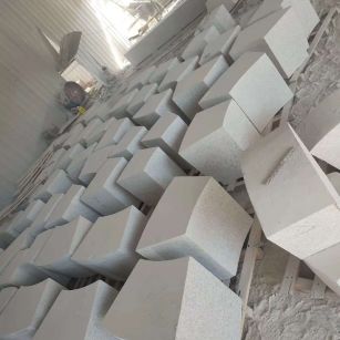 临沂 白麻花岗岩异形坐凳