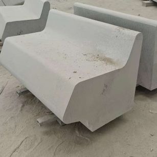 临沂 芝麻白花岗岩异形坐凳，石凳