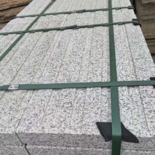 临沂 白麻花岗岩直行盲道石，盲条，地铺石