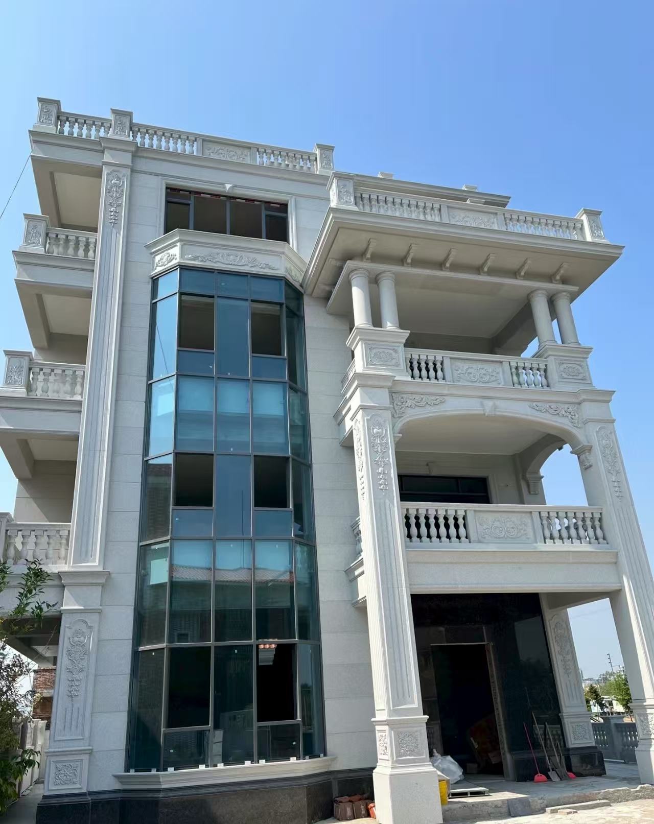 临沂 白麻花岗岩别墅外墙干挂效果展示