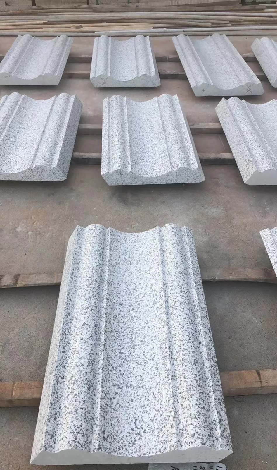 临沂 白麻花岗岩光面别墅线条