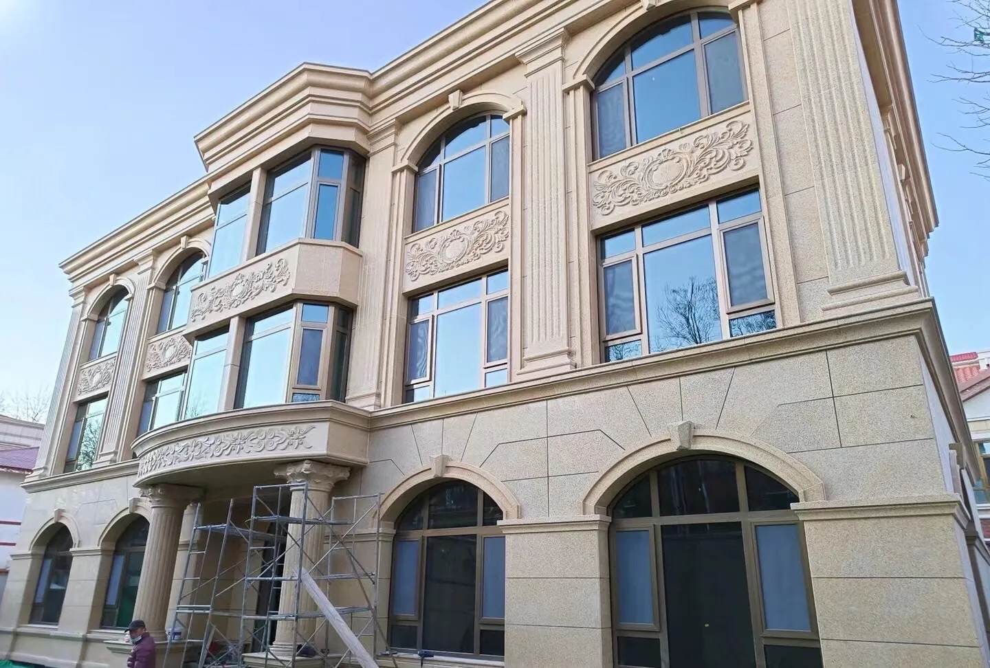 临沂 黄金麻花岗岩别墅外墙干挂