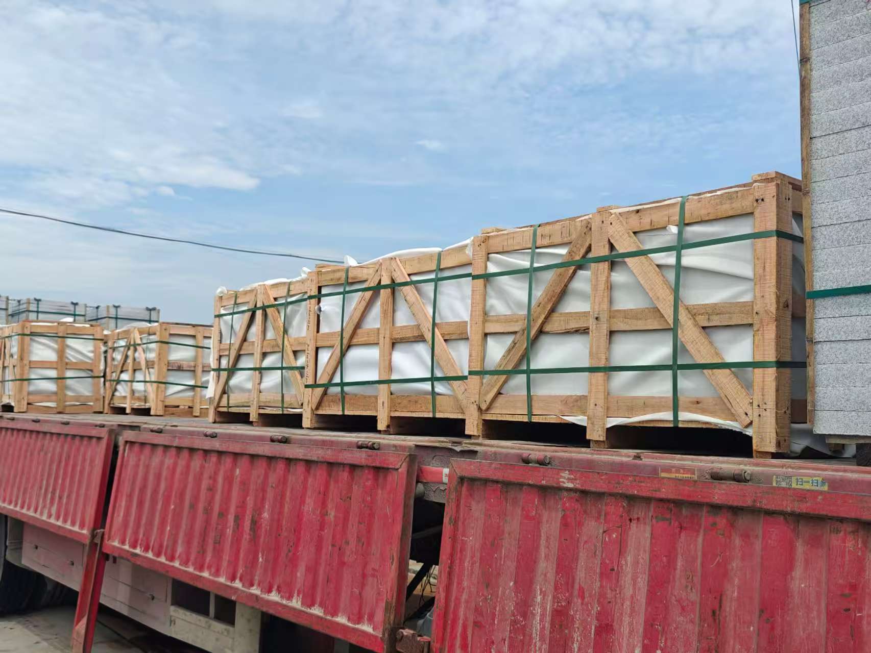 临沂 芝麻白花岗岩地铺石出口专车-泰国游