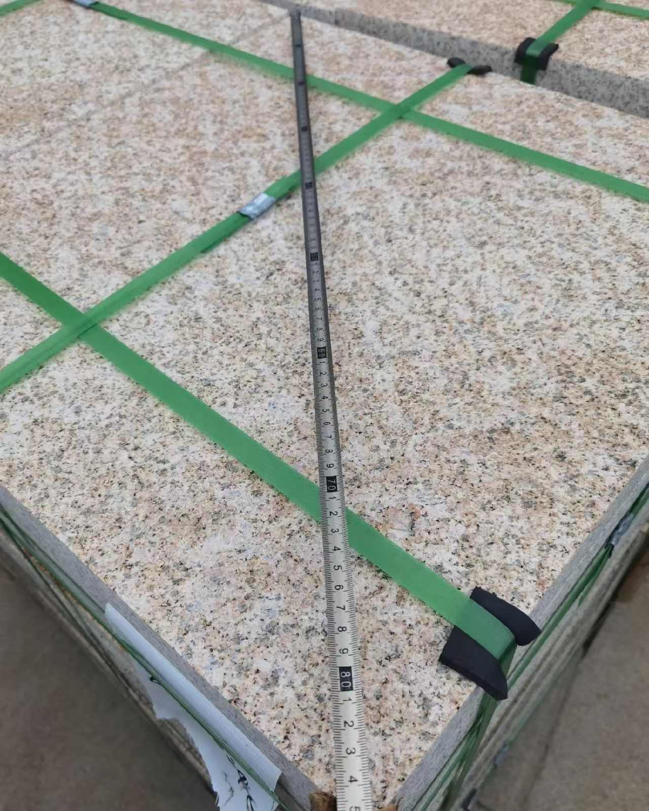 临沂 黄金麻火烧面地铺石