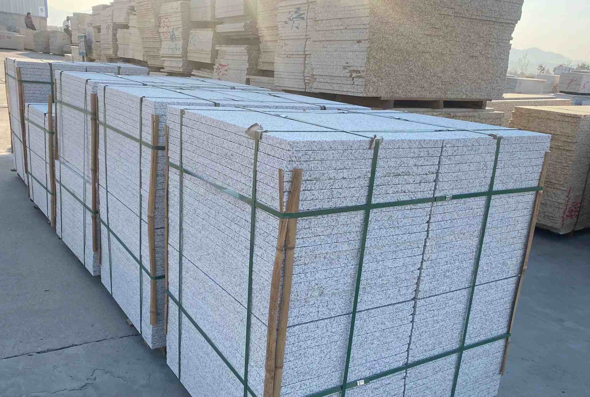 临沂 白麻花岗岩荔枝面地铺石